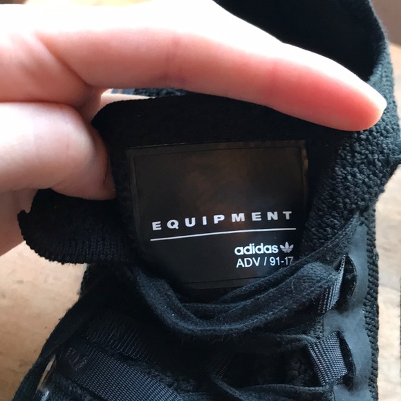 Adidas shoes - Picture 4 of 4